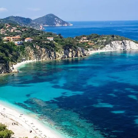 Cosmopolis - Argonautivacanze Portoferraio